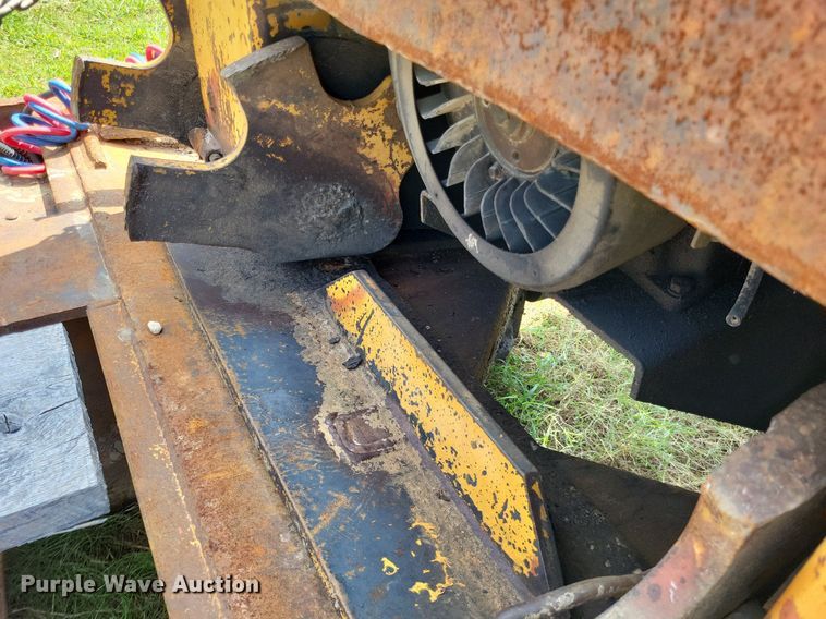 image for item LS9780 1990 Holden HPD47350 lowboy equipment trailer