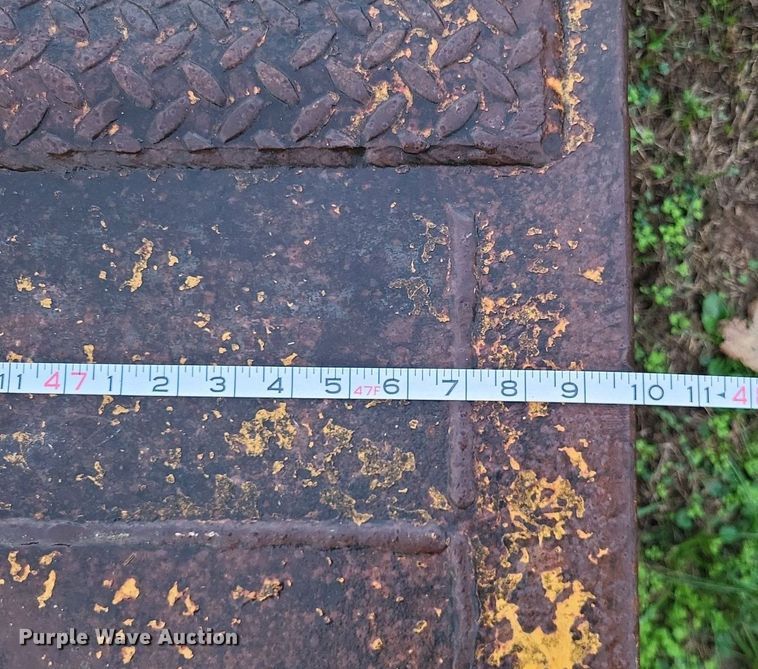 image for item LS9780 1990 Holden HPD47350 lowboy equipment trailer