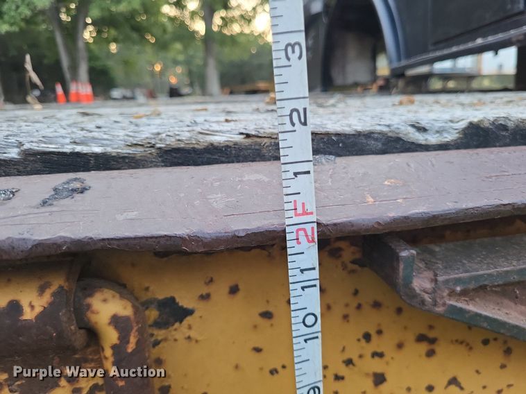 image for item LS9780 1990 Holden HPD47350 lowboy equipment trailer