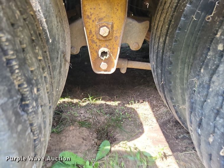 image for item LS9780 1990 Holden HPD47350 lowboy equipment trailer