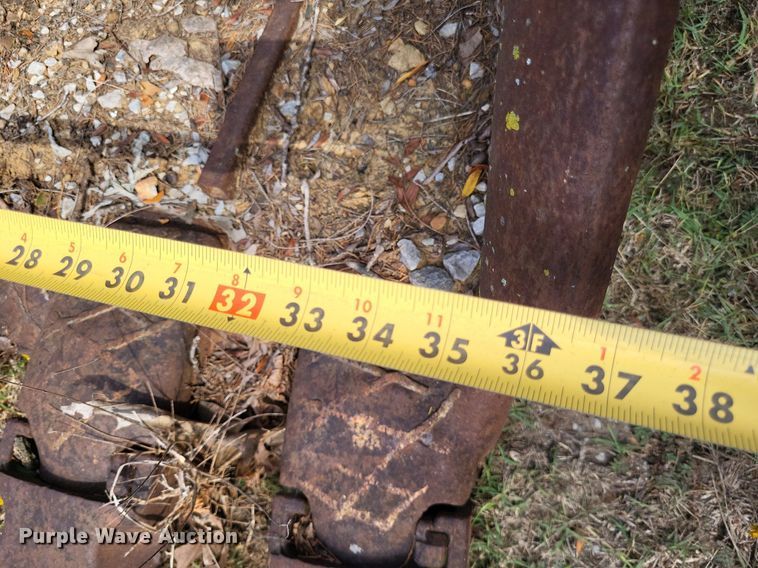 image for item LS9785 (2) excavator buckets