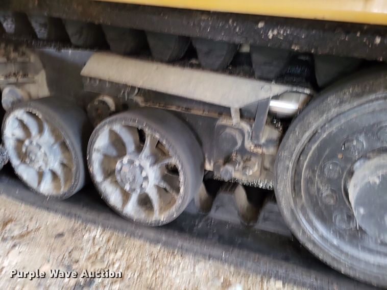 image for item LS9786 2004 Caterpillar  AP-655C paver