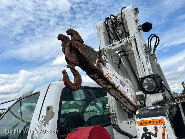 image for item LV9033 2000 Ford F650  crane truck