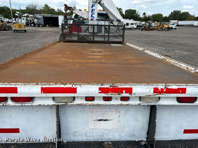 image for item LV9033 2000 Ford F650  crane truck