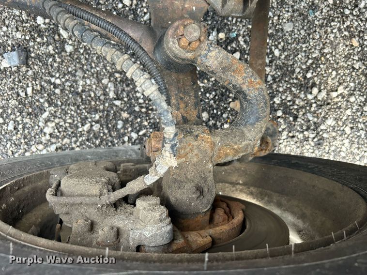 image for item LV9033 2000 Ford F650  crane truck