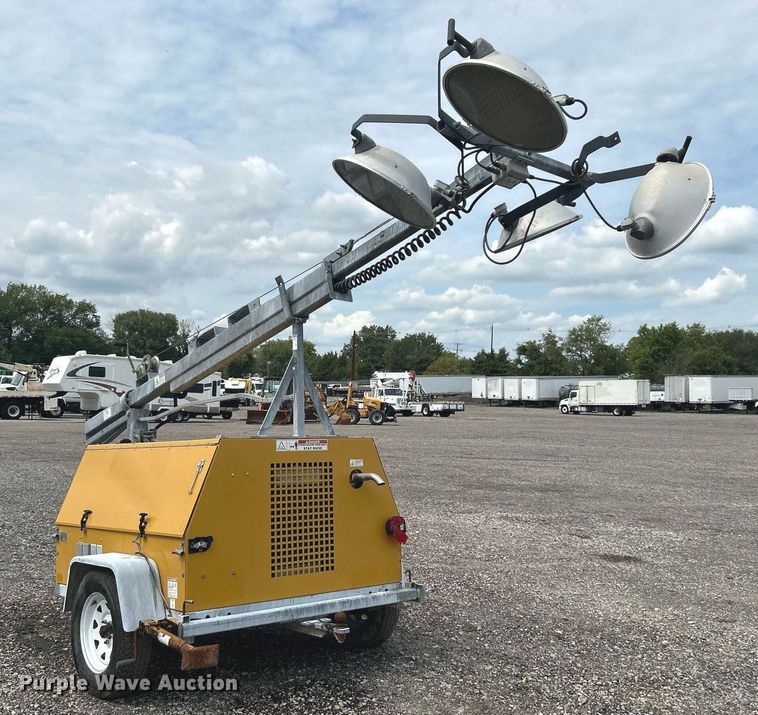 image for item LV9034 Warren Power Systems WCW84MH  light plant