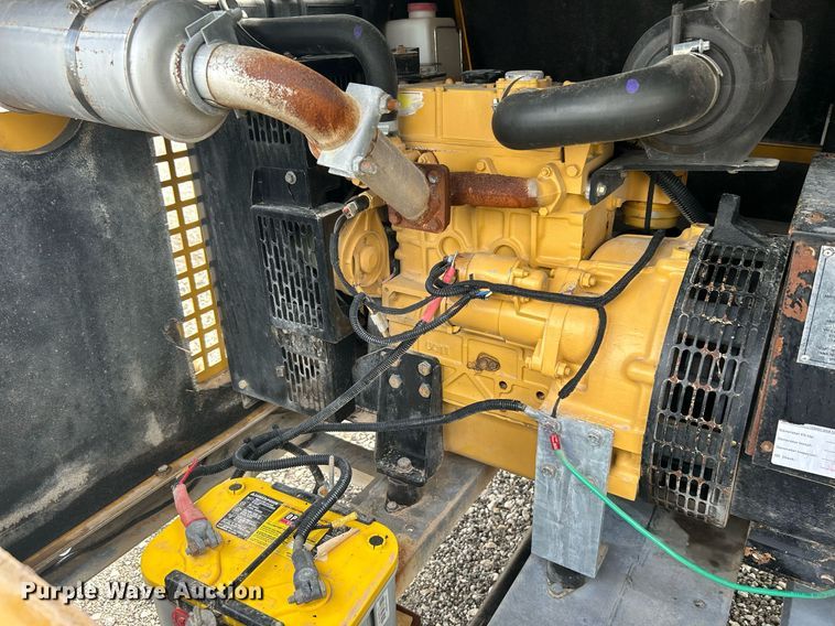 image for item LV9034 Warren Power Systems WCW84MH  light plant