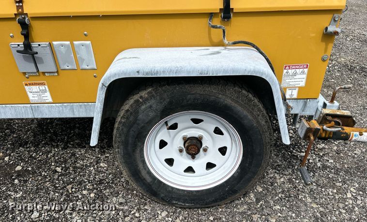 image for item LV9034 Warren Power Systems WCW84MH  light plant