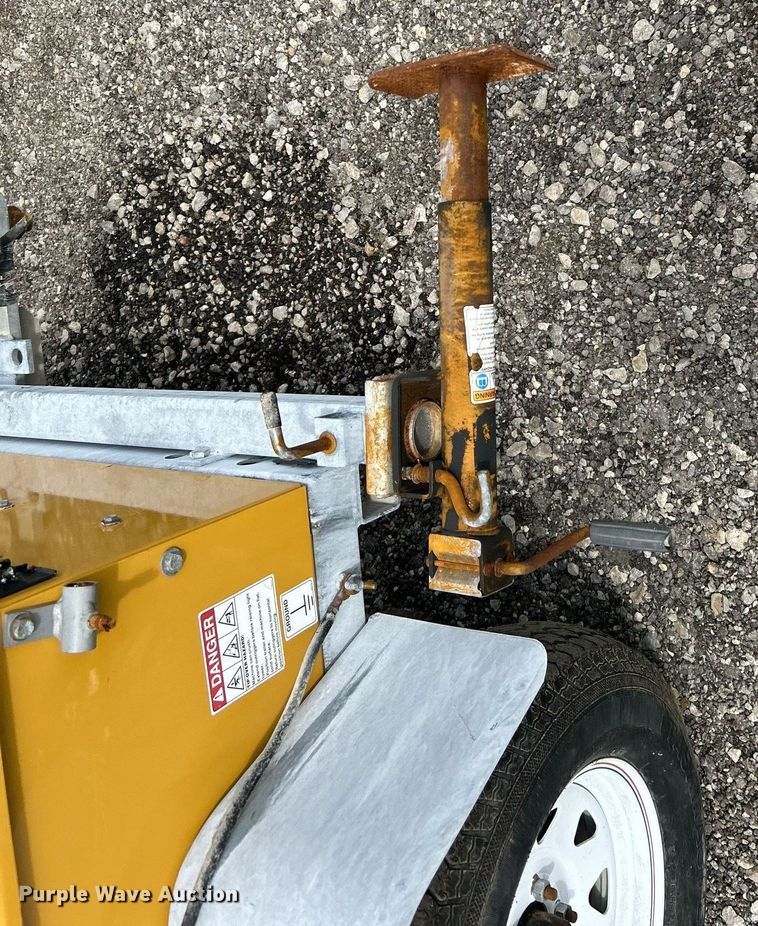 image for item LV9034 Warren Power Systems WCW84MH  light plant