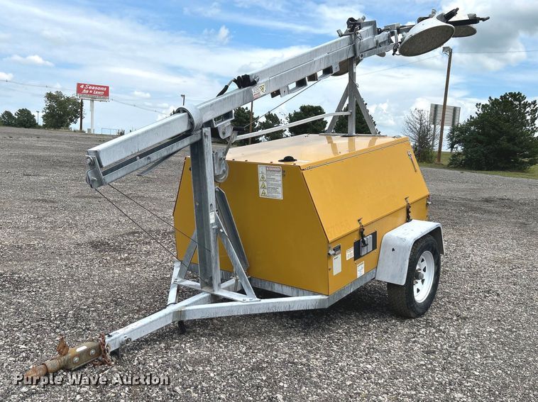 image for item LV9035 Warren Power Systems WCW84MH  light plant