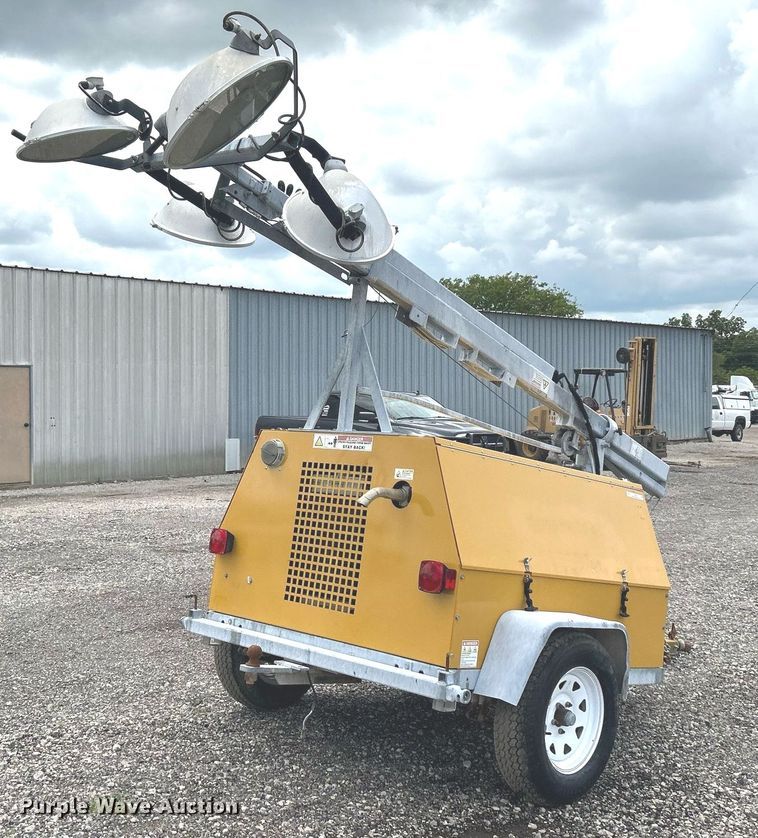 image for item LV9035 Warren Power Systems WCW84MH  light plant