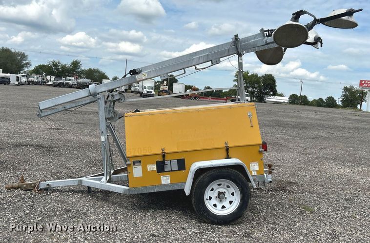 image for item LV9035 Warren Power Systems WCW84MH  light plant