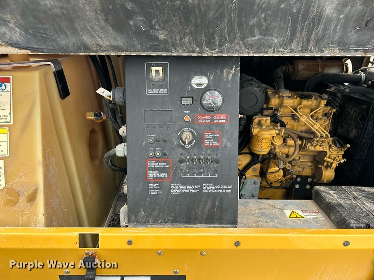 image for item LV9035 Warren Power Systems WCW84MH  light plant