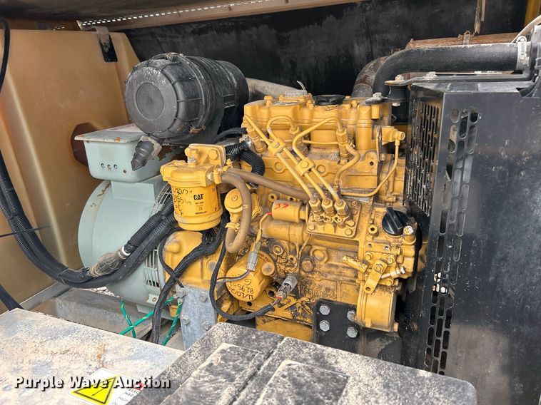 image for item LV9035 Warren Power Systems WCW84MH  light plant