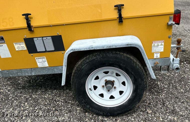 image for item LV9035 Warren Power Systems WCW84MH  light plant