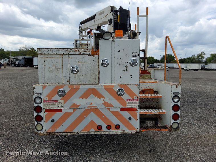 image for item LV9039 2006 Freightliner M2 106  utility / service truck