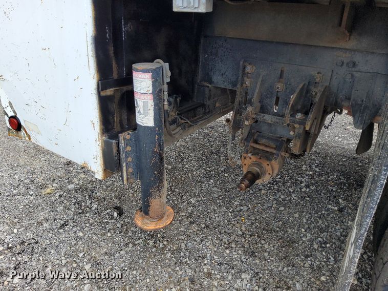 image for item LV9039 2006 Freightliner M2 106  utility / service truck