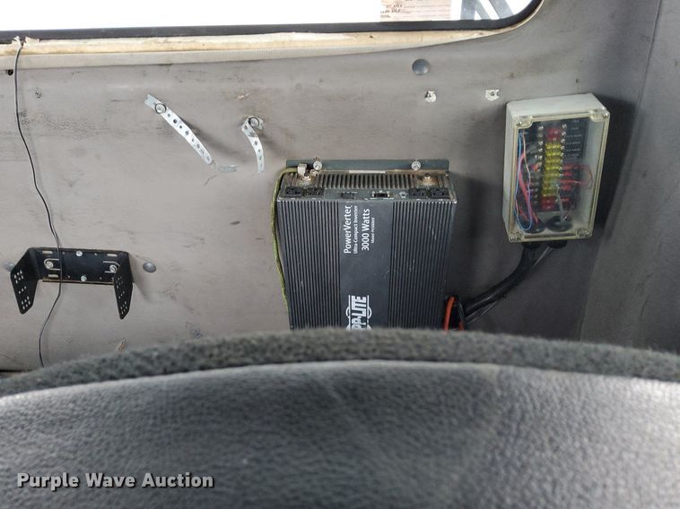 image for item LV9039 2006 Freightliner M2 106  utility / service truck