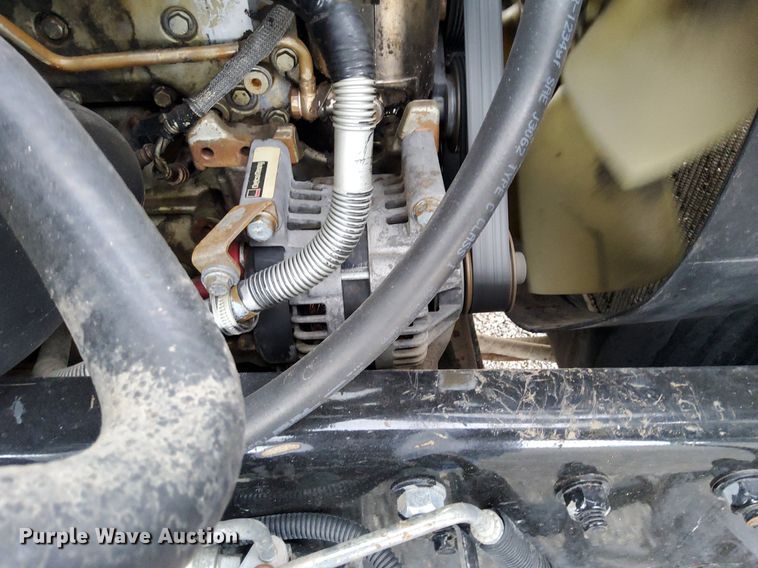 image for item LV9039 2006 Freightliner M2 106  utility / service truck