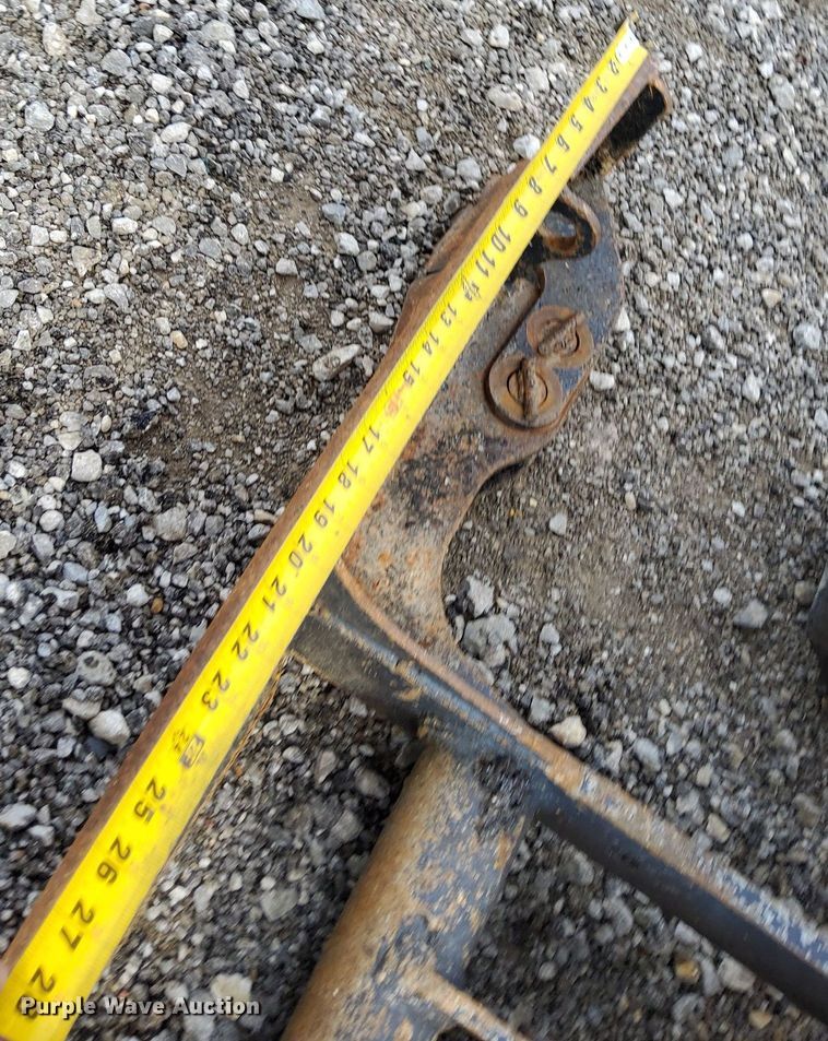 image for item LV9050 2011 John Deere 17D  mini excavator