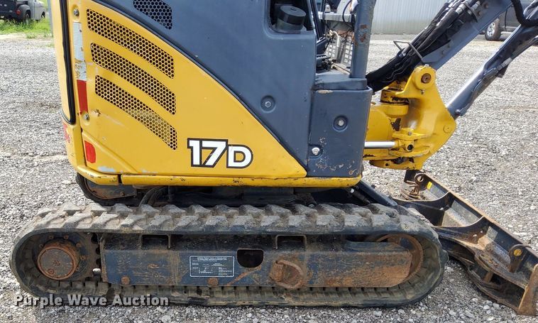 image for item LV9050 2011 John Deere 17D  mini excavator