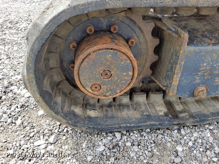 image for item LV9050 2011 John Deere 17D  mini excavator