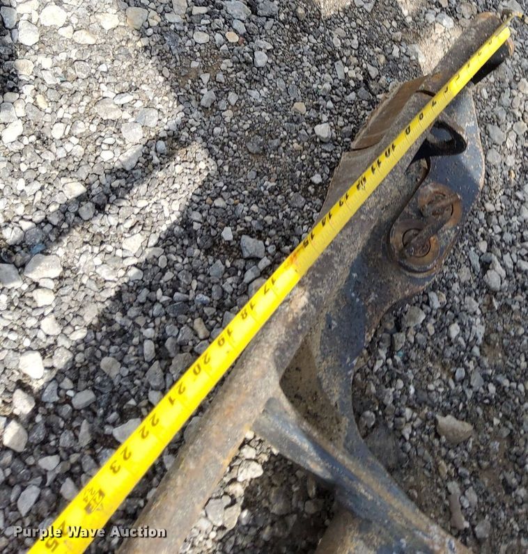 image for item LV9057 2010 John Deere 17D  mini excavator