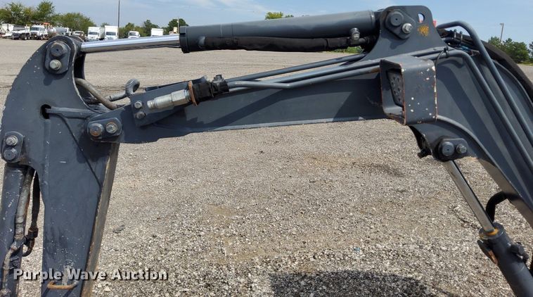 image for item LV9057 2010 John Deere 17D  mini excavator