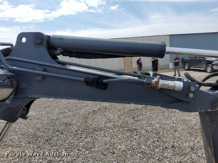 image for item LV9057 2010 John Deere 17D  mini excavator