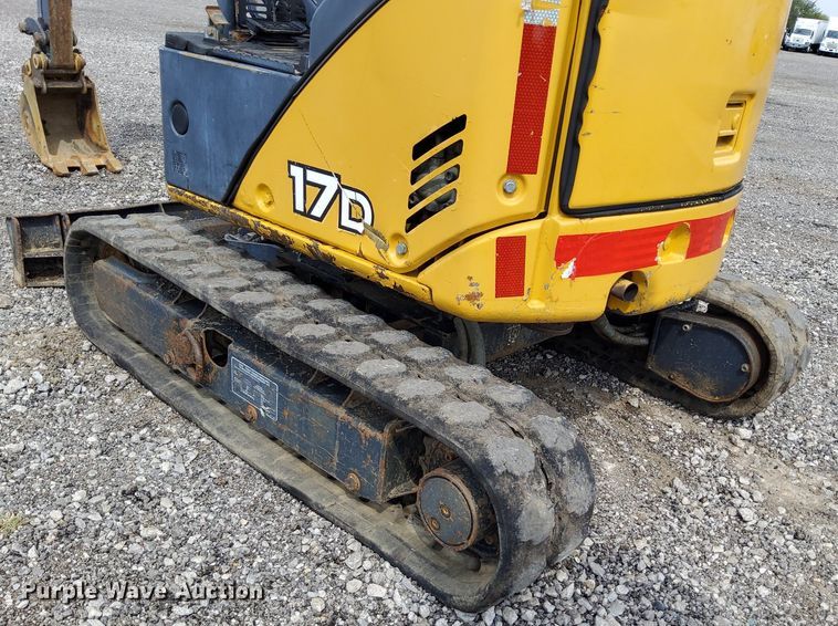 image for item LV9057 2010 John Deere 17D  mini excavator