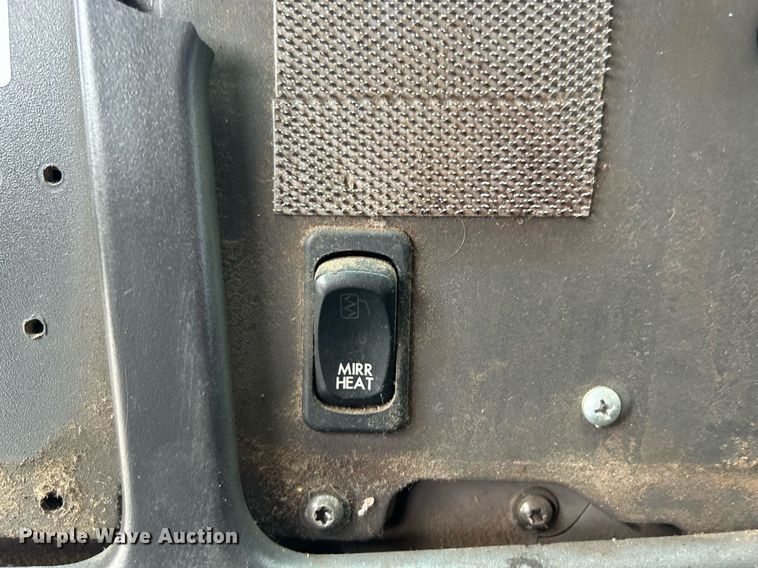 image for item LV9059 2007 Freightliner Business Class M2  crane truck