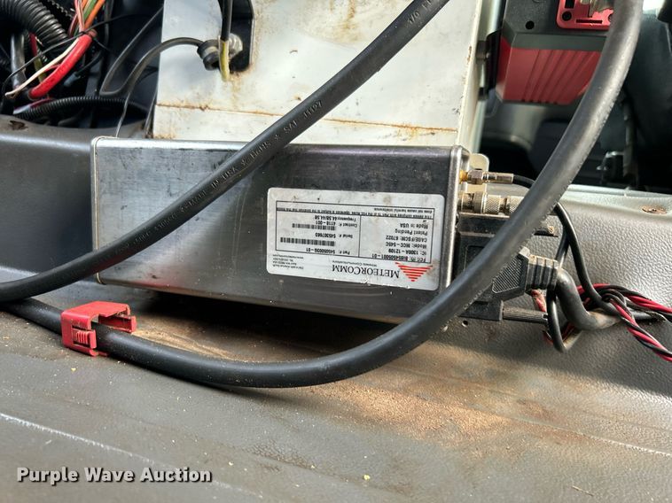 image for item LV9059 2007 Freightliner Business Class M2  crane truck