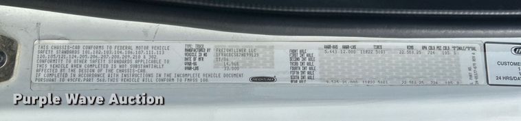 image for item LV9059 2007 Freightliner Business Class M2  crane truck