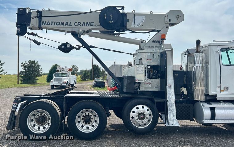 image for item LV9061 2011 Western Star 4900FA  crane truck
