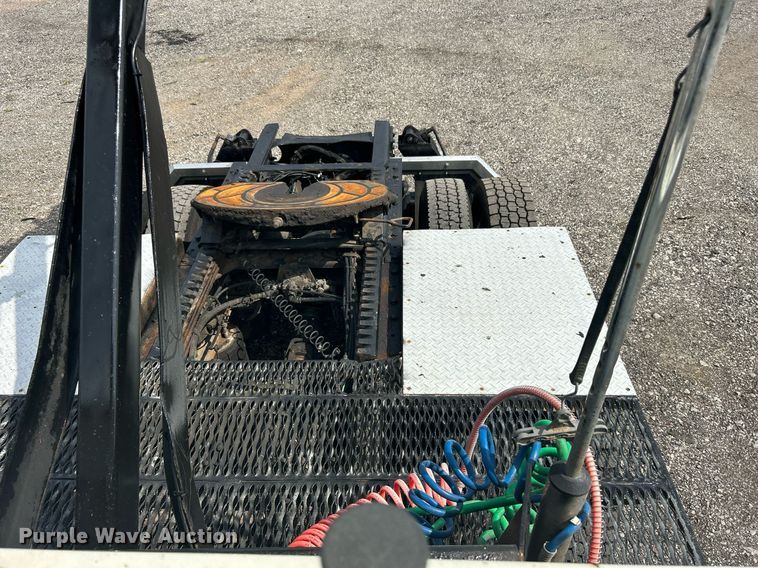 image for item LV9061 2011 Western Star 4900FA  crane truck