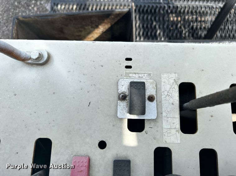 image for item LV9061 2011 Western Star 4900FA  crane truck