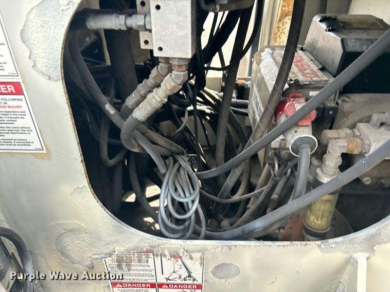 image for item LV9061 2011 Western Star 4900FA  crane truck