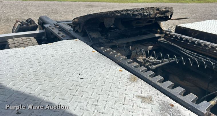 image for item LV9061 2011 Western Star 4900FA  crane truck