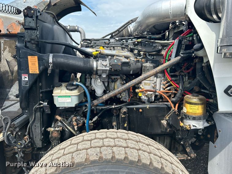 image for item LV9061 2011 Western Star 4900FA  crane truck