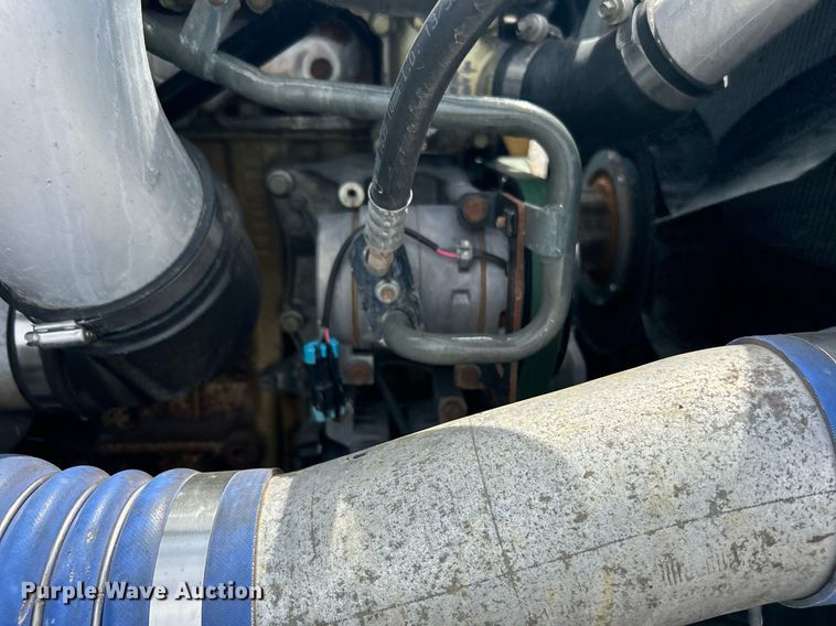 image for item LV9061 2011 Western Star 4900FA  crane truck