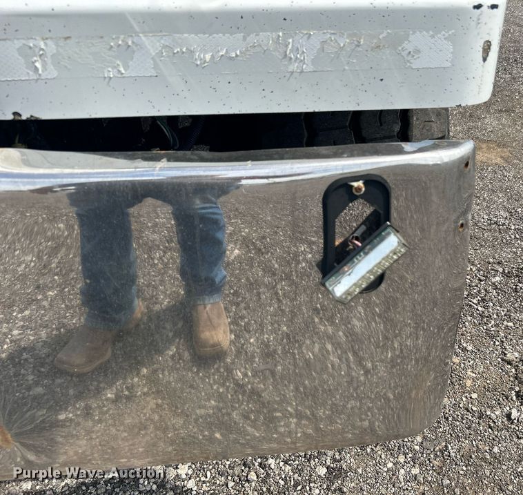 image for item LV9061 2011 Western Star 4900FA  crane truck