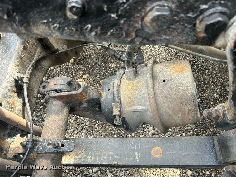 image for item LV9061 2011 Western Star 4900FA  crane truck