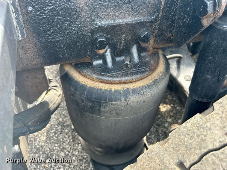 image for item LV9061 2011 Western Star 4900FA  crane truck