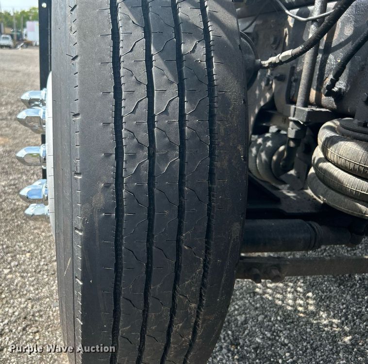 image for item LV9061 2011 Western Star 4900FA  crane truck