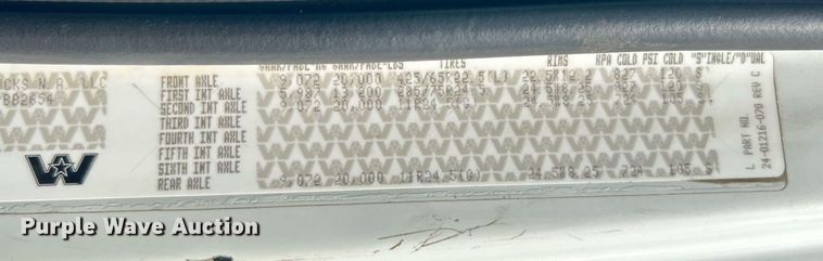 image for item LV9061 2011 Western Star 4900FA  crane truck