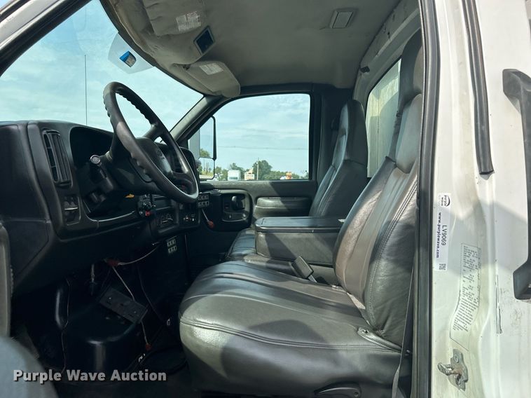 image for item LV9069 2008 Chevrolet C4500  utility / service truck