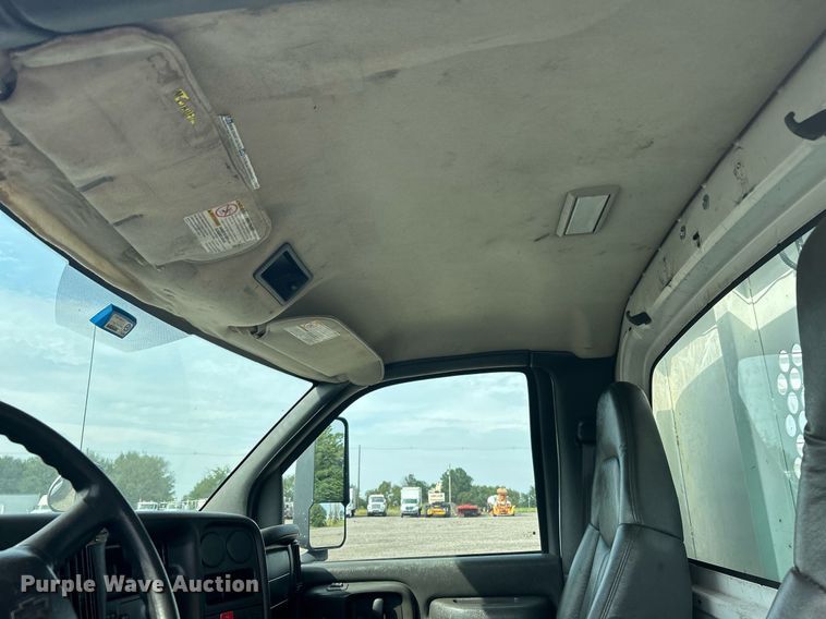 image for item LV9069 2008 Chevrolet C4500  utility / service truck