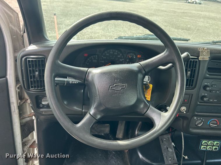 image for item LV9069 2008 Chevrolet C4500  utility / service truck