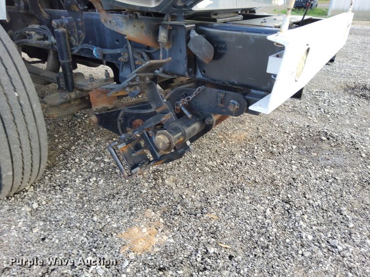 image for item LV9070 2009 International 7300  railroad service truck