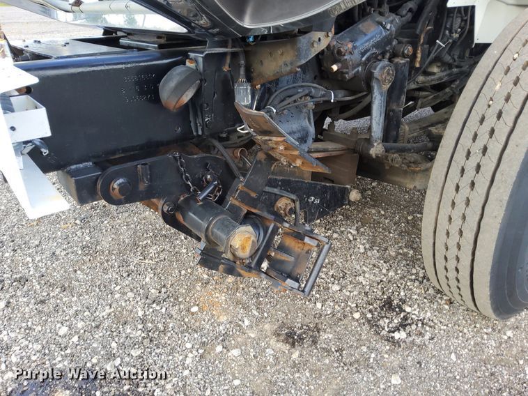 image for item LV9070 2009 International 7300  railroad service truck